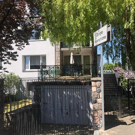 Niezalezne Pietro W Domu Jednorodzinnym, Psolubne Gdyně Exteriér fotografie