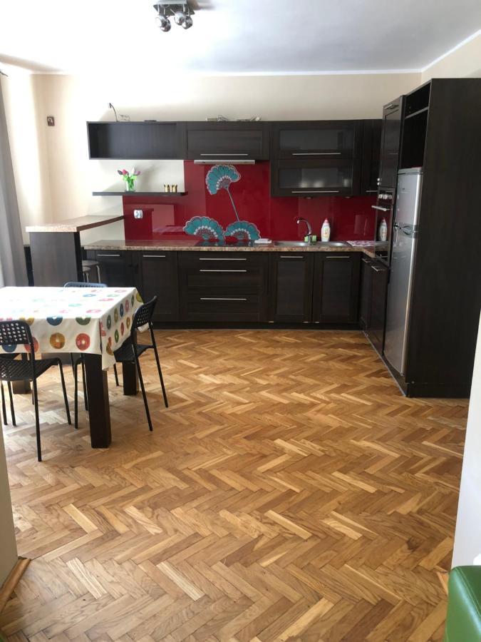 Niezalezne Pietro W Domu Jednorodzinnym, Psolubne Gdyně Exteriér fotografie